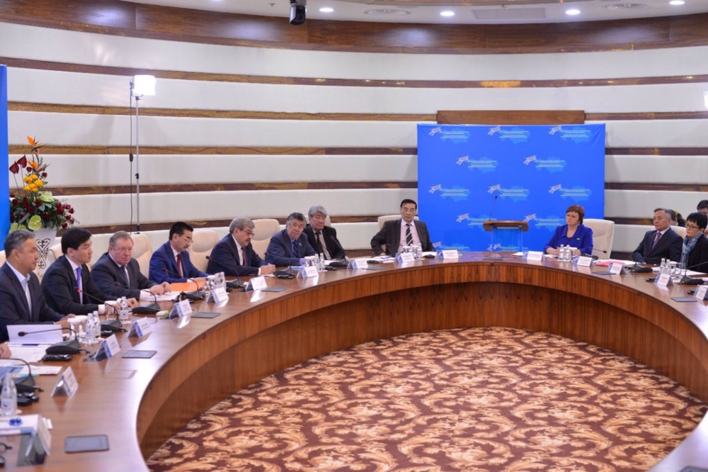 Заседание Общенациональной коалиции демократических сил "Казахстан-2050".