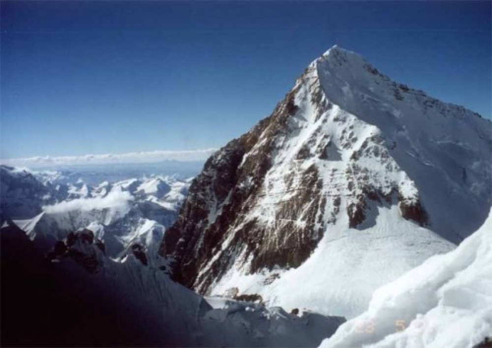 Эверест стал ниже после мощного землетрясения в Непале - ученые