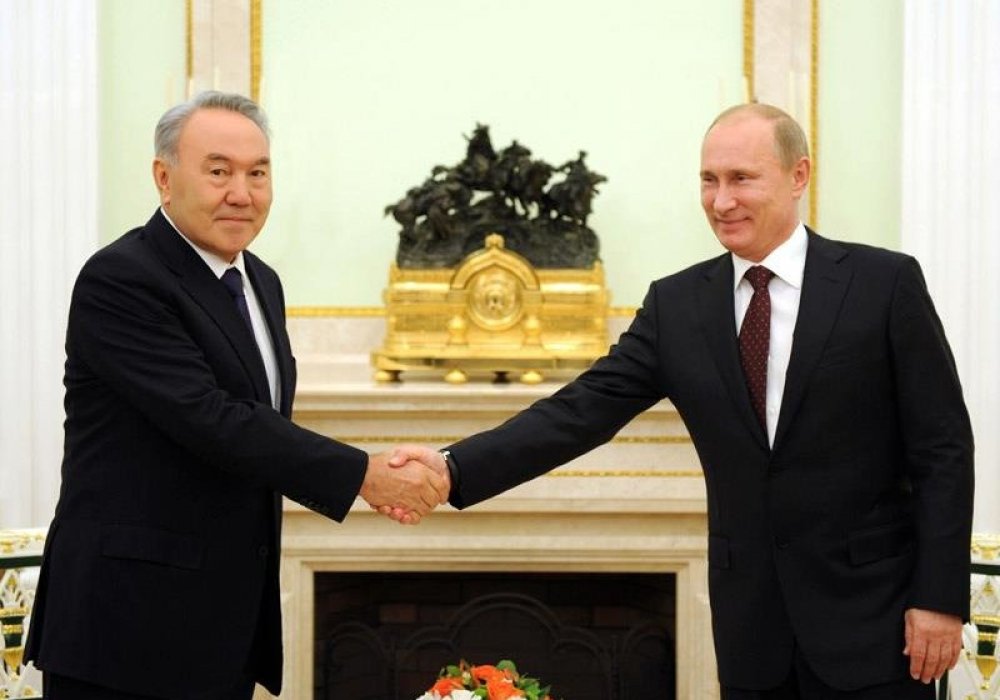 Нурсултан Назарбаев и Владимир Путин. Фото пресс-службы Президента Казахстана