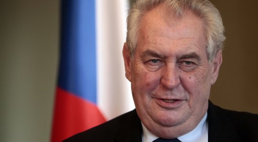 Президент Чехии призвал провести референдум по членству в ЕС и НАТО
