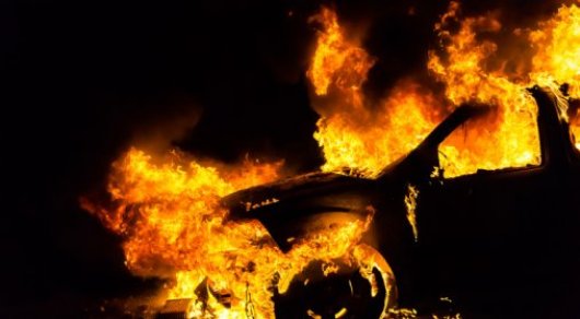 Три авто подожгли в Усть-Каменогорске