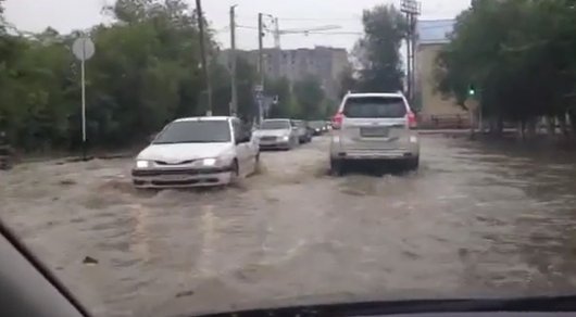 В городе Кандыагаш Актюбинской области из-за подтоплений объявили режим ЧС