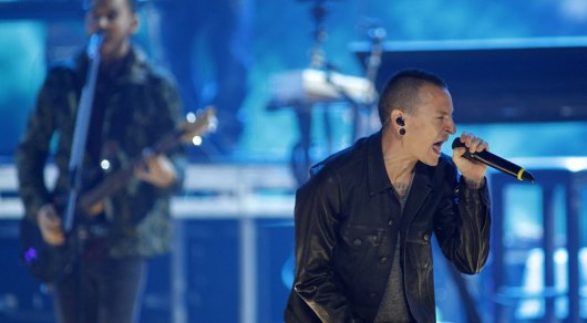 Linkin Park обвинила демонов в гибели Честера Беннингтона