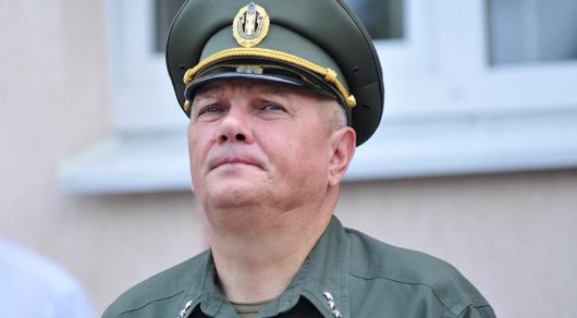 Порошенко уволил чиновника, упавшего в обморок перед Лукашенко