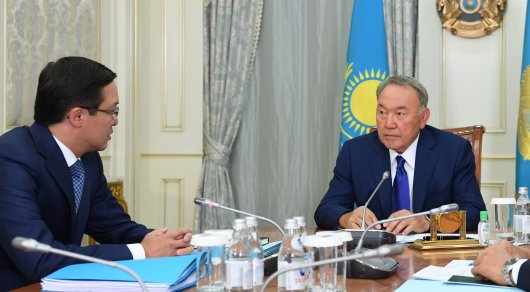 Акишев Назарбаеву о курсе тенге: Оснований для беспокойства нет