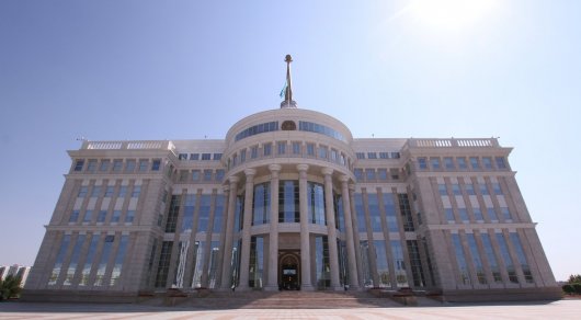 Нурсултан Назарбаев освободил от должности Владимира Алесина
