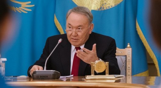 Не надо перекладывать ответственность на других - Назарбаев членам правительства