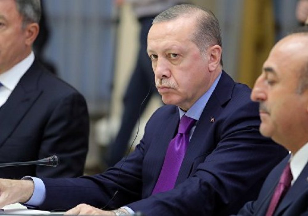 Реджеп Тайип Эрдоган (в центре). Фото © РИА Новости / Михаил Климентьев