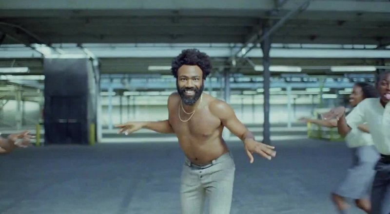 Кадр из клипа Childish Gambino This is America