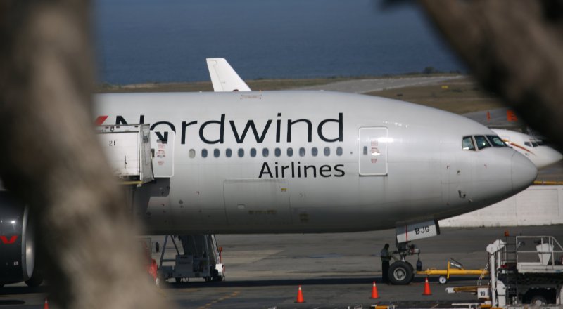 Boeing-777 авиакомпании Nordwind Airlines в аэропорту Симона Боливара в Каракасе. © Reuters