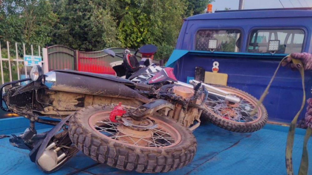 Мотоциклист насмерть сбил ребенка в Жетысу