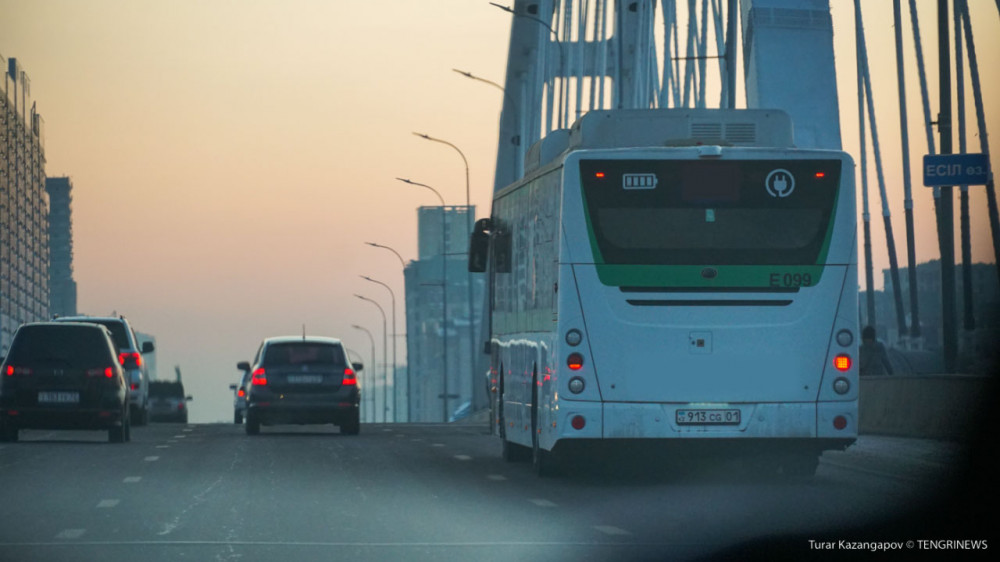 Автобусы начнут ездить с пяти утра в Астане 28 июня