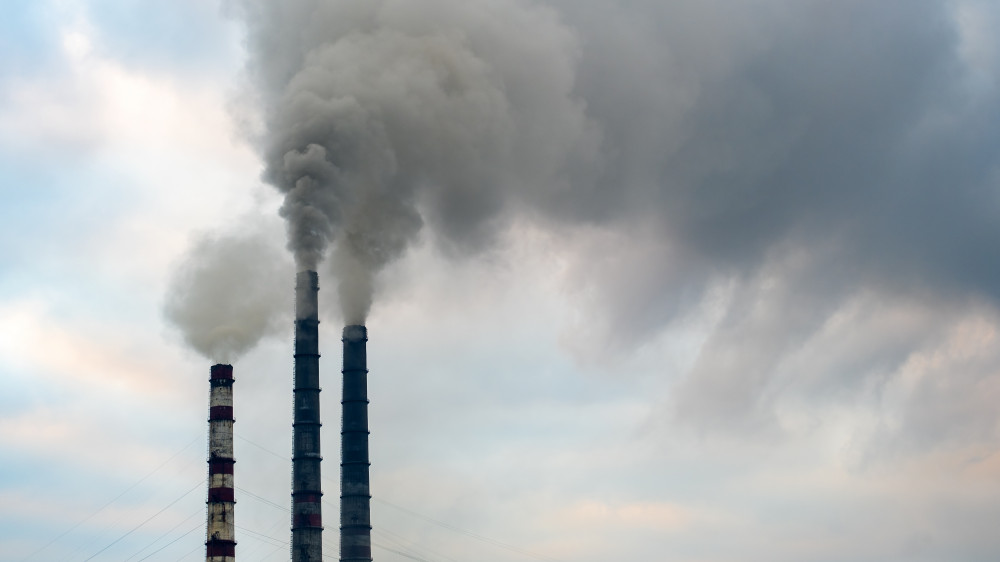 Названы заводы с наибольшими выбросами опасных веществ в ВКО