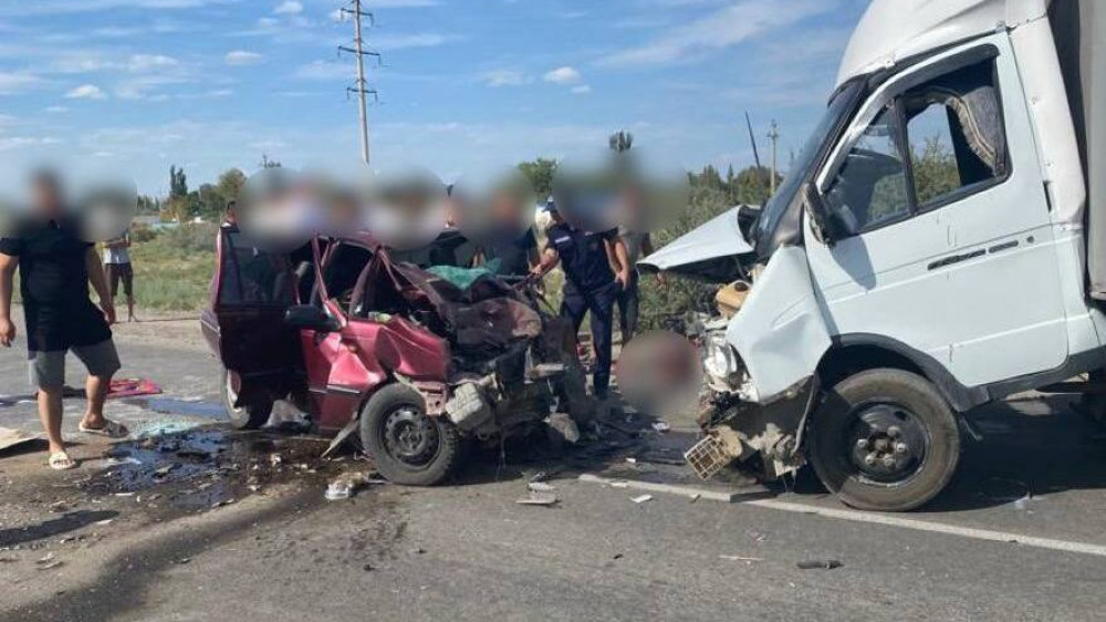 Пять человек погибли в результате аварии в Кызылординской области