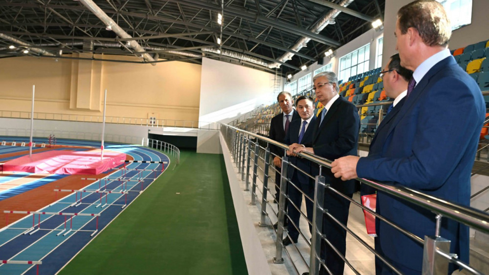 Токаев посетил Республиканскую базу олимпийской подготовки и побеседовал со спортсменами