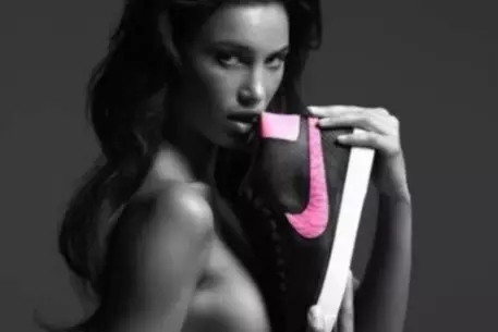 Лучшие атлеты мира разделись для рекламы Nike