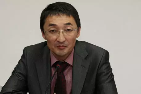 Адвокат Джакишева обвинил спецслужбы в слежке