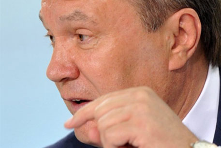 Янукович приказал остановить рост цен на гречку