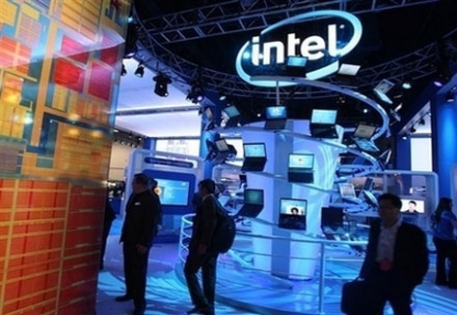 Прокурор Нью-Йорка обвинил Intel в подкупе и угрозах