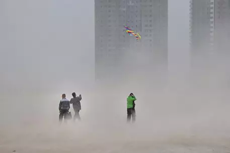 Песчаная буря переместилась из Китая в Японию