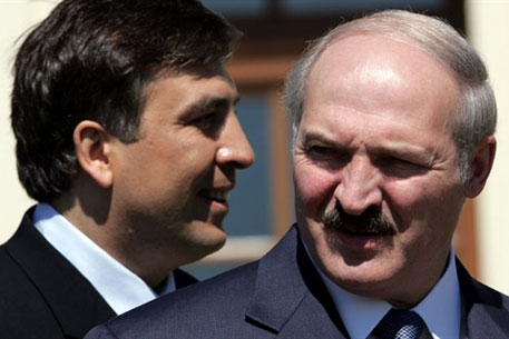 Саакашвили и Гимпу пригласят Лукашенко в антироссийский блок