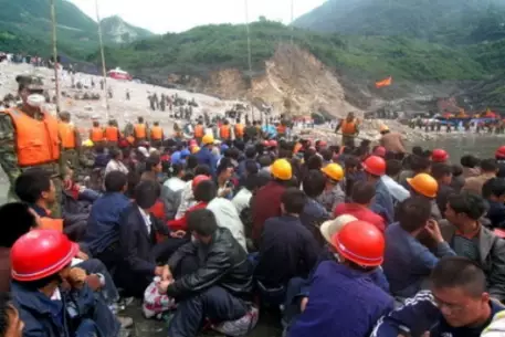 Оползень убил 26 филиппинцев