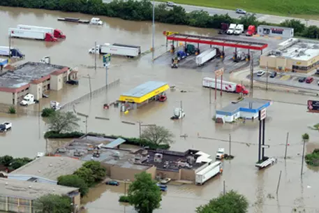 В Японии в результате тайфуна погиб 21 человек