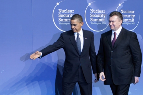 Американские СМИ назвали Януковича звездой ядерного саммита