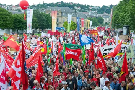 Немцы взбунтовались против финансового плана правительства