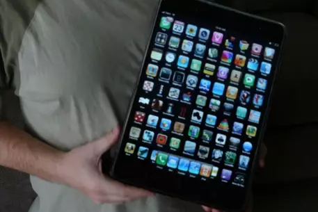 ФСБ разместила заказ на покупку двух iPad 3G