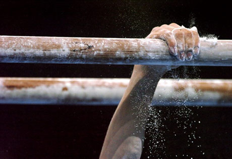 Казахстанский гимнаст завоевал бронзу на Азиаде в Гуанчжоу