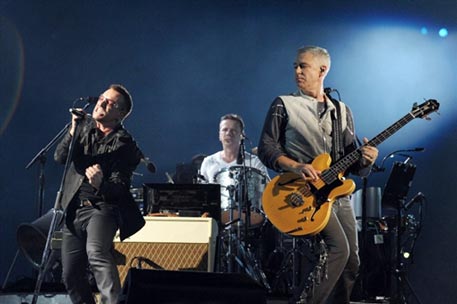 Мировой тур U2 признали лучшими гастролями 2009 года