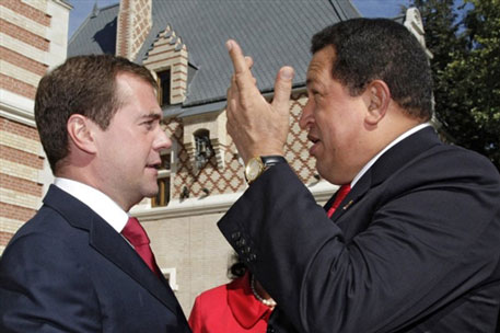 Медведев дал добро на поставку оружия Венесуэле