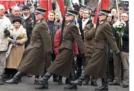 Латыши призвали выгнать недружелюбных жителей