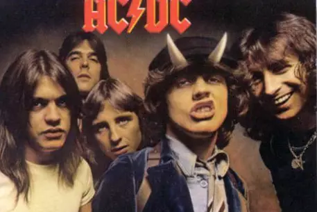 AC/DC признали самыми богатыми австралийцами в шоу-бизнесе