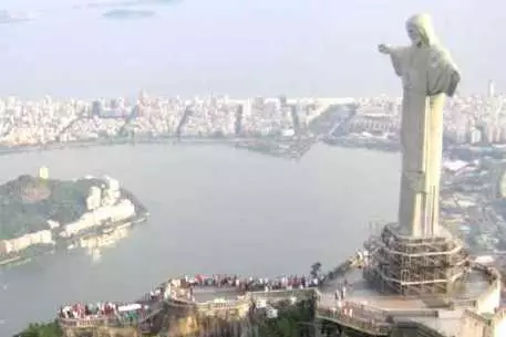 Бразильские католики подали в суд на Columbia Pictures за "2012"