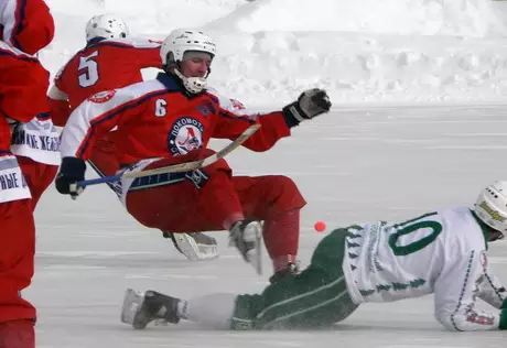 Россия назвала Казахстан конкурентом на ЧМ по хоккею с мячом