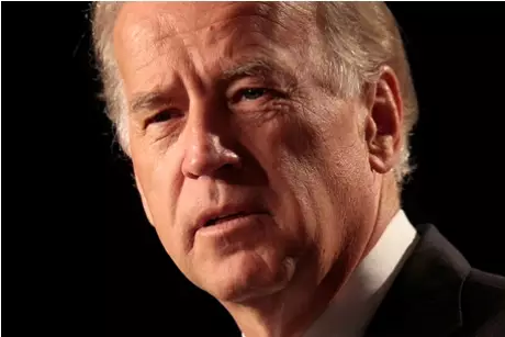 СБ ООН отменил введенные при Саддаме Хусейне санкции против Ирака