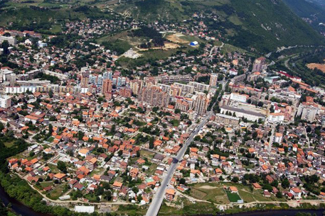На севере Косово во время митинга сербов произошел взрыв