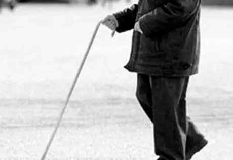 Итальянец почти 40 лет притворялся слепым ради пособия