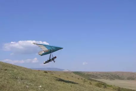 В Казахстане оштрафовали дельтапланериста из Узбекистана