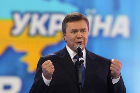 Янукович запланировал изменения в конституции Украины