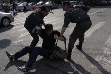 Милиция задержала демонстрантов у посольства Израиля в Москве