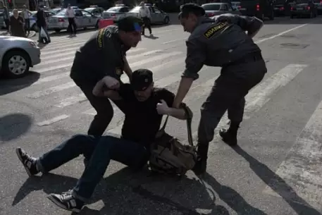 Милиция задержала демонстрантов у посольства Израиля в Москве