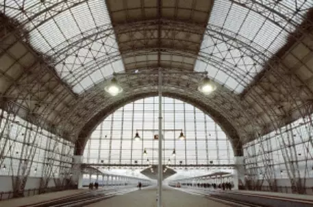 В Москве загорелся рынок возле Киевского вокзала