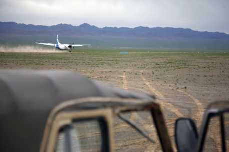 Пьяный пассажир на четыре часа задержал самолет в Кызылорде