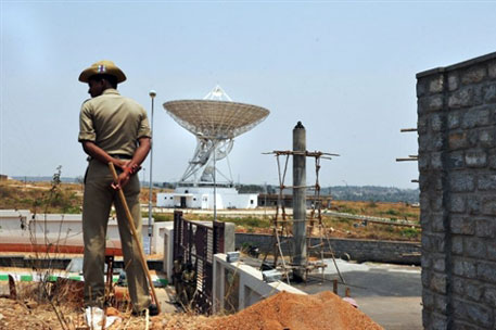 Сторожу привиделась перестрелка у космического центра в Индии