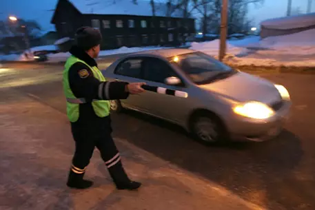 Организаторов "живого щита" на МКАД привлекут к ответственности