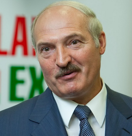 Лукашенко не встанет на колени