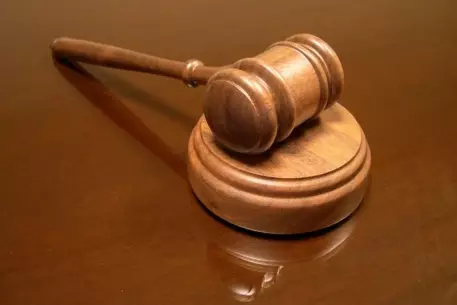 Мосгорсуд поддержал запрет на регистрацию однополых браков